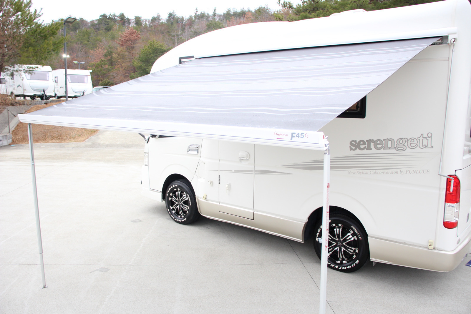 キャンピングカー キャブコン ﾊｲｴｰｽ ﾌｧﾝﾙｰﾁｪ ｾﾚﾝｹﾞﾃｨ