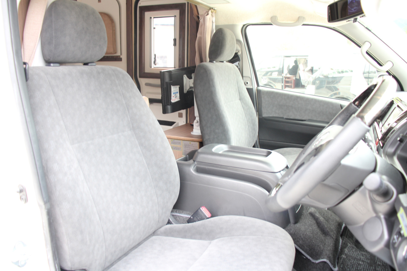 キャンピングカー キャブコン ﾊｲｴｰｽ ﾌｧﾝﾙｰﾁｪ ｾﾚﾝｹﾞﾃｨ