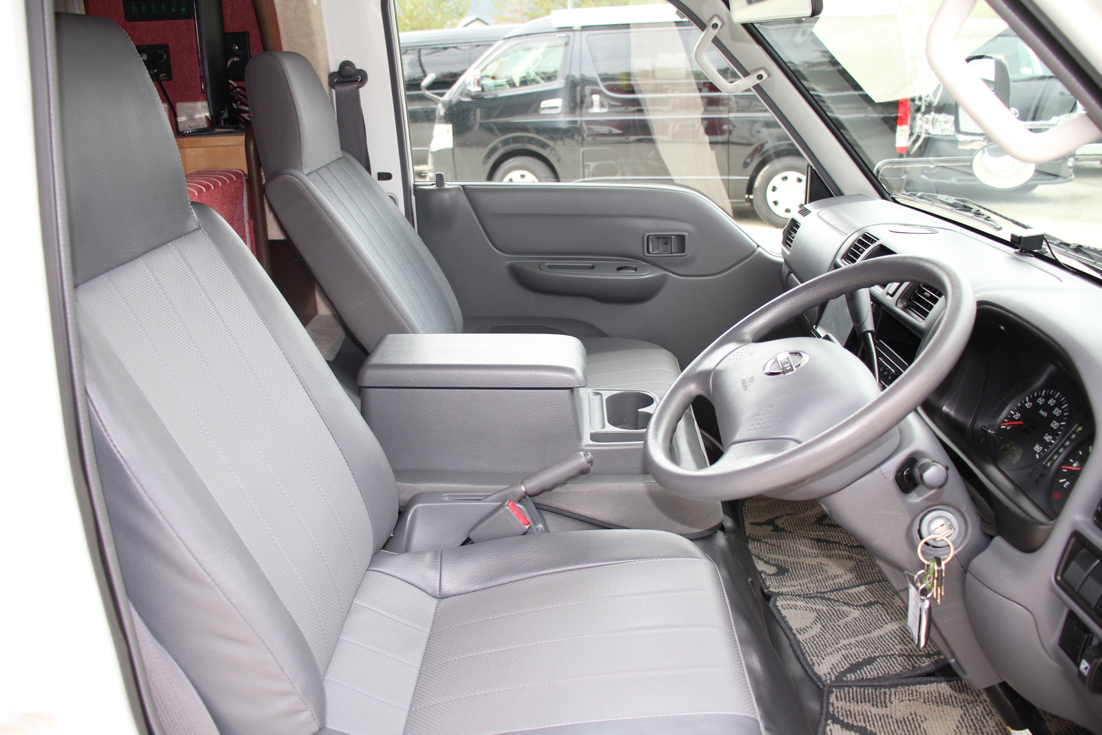 キャンピングカー キャブコン ﾊﾞﾈｯﾄ ﾅｯﾂRV ﾏｯｼｭW