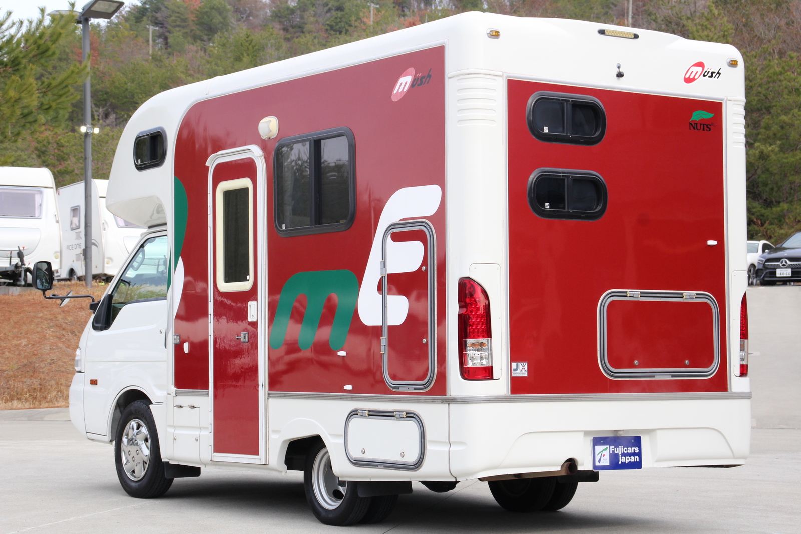 キャンピングカー キャブコン ﾊﾞﾈｯﾄ ﾅｯﾂRV ﾏｯｼｭW