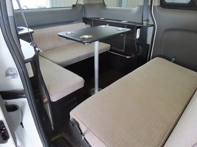 キャンピングカー バンコン NV200ﾊﾞﾈｯﾄ ｱﾈｯｸｽ ﾌｧﾐﾘｰﾜｺﾞﾝSS