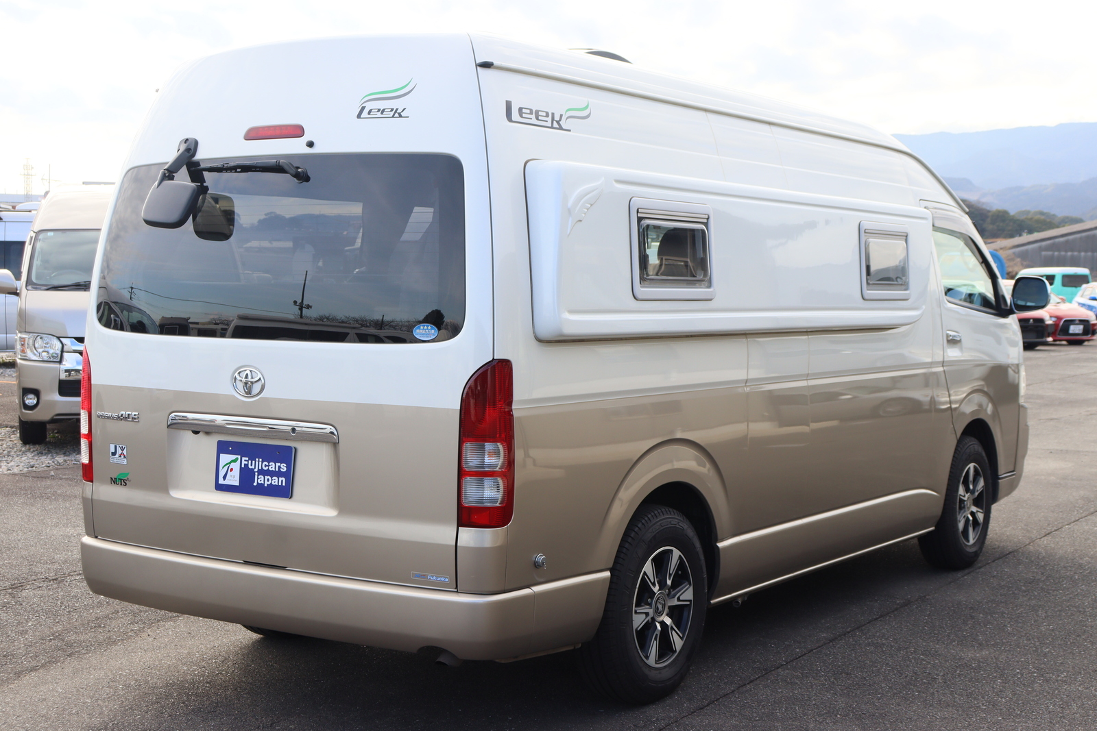 キャンピングカー バンコン ﾊｲｴｰｽ ﾅｯﾂRV ﾘｰｸ