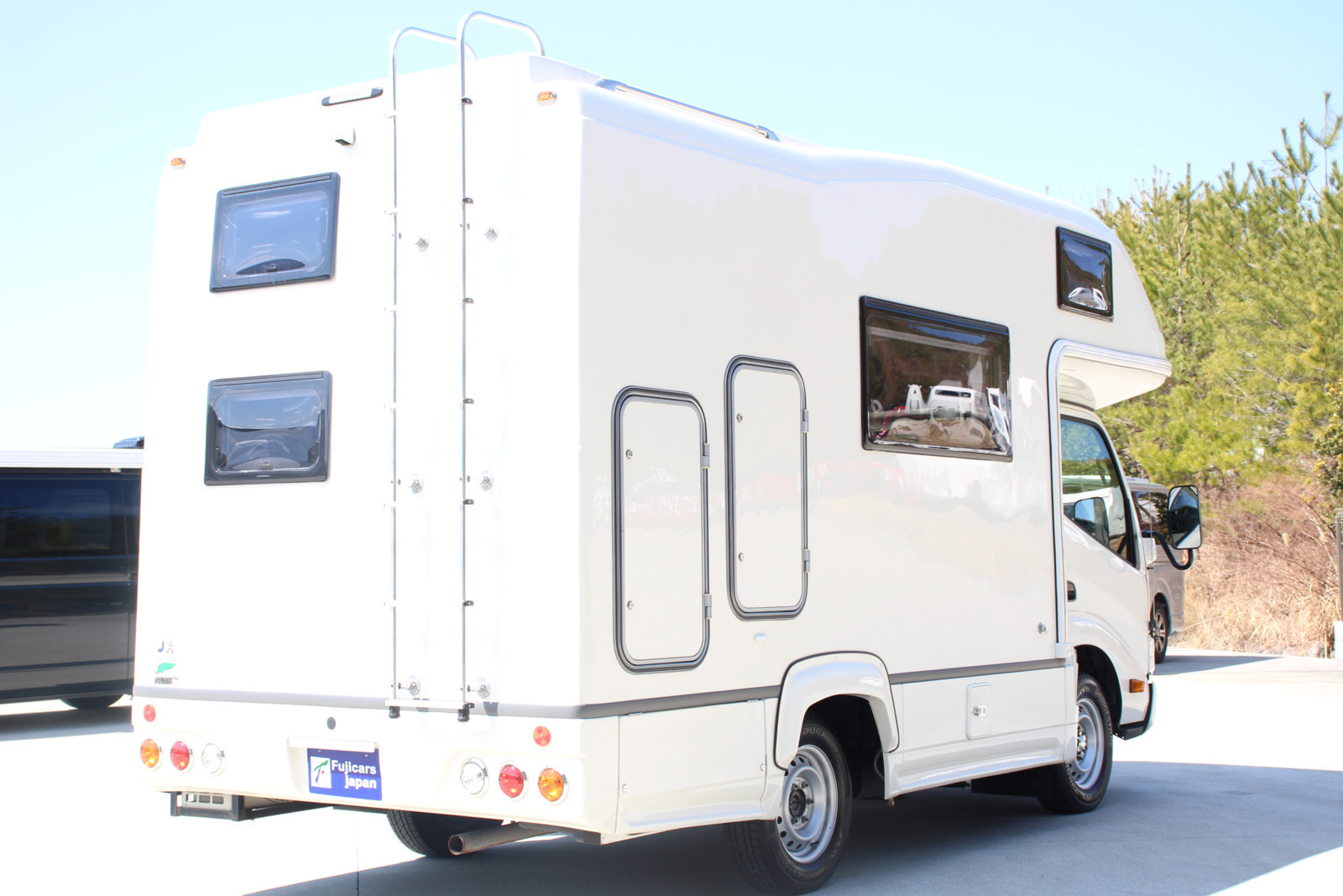 キャンピングカー キャブコン ｶﾑﾛｰﾄﾞ ﾅｯﾂRV ｸﾚｿﾝﾎﾞﾔｰｼﾞｭ