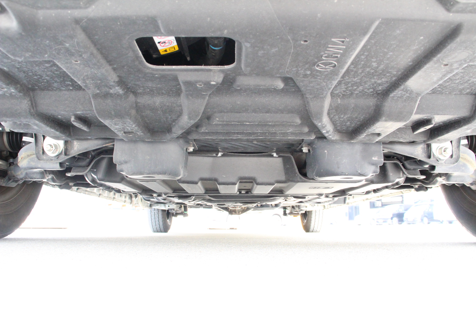 キャンピングカー バンコン ﾊｲｴｰｽRVﾋﾞｯｸﾌｯﾄ ﾘﾄﾙﾉｵｸﾀｰﾋﾞｱM 4駆