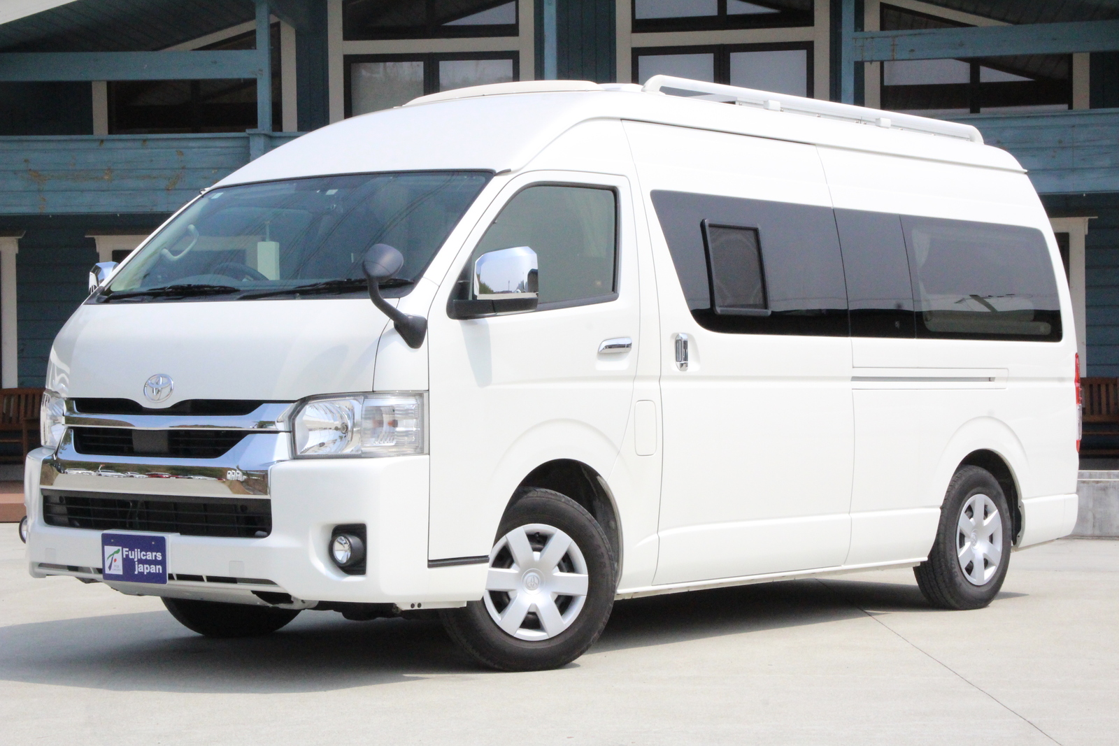 キャンピングカー バンコン ﾊｲｴｰｽRVﾋﾞｯｸﾌｯﾄ ﾘﾄﾙﾉｵｸﾀｰﾋﾞｱM 4駆