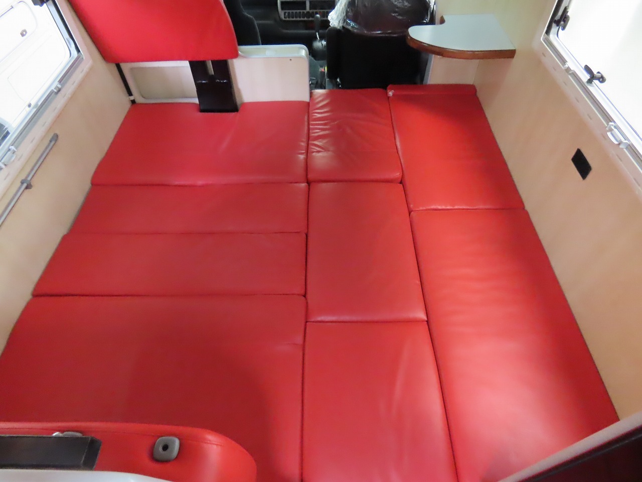 キャンピングカー キャブコン ｶﾑﾛｰﾄﾞ ﾊﾞﾝﾃｯｸ ｺﾙﾄﾞﾘｰﾌﾞｽ