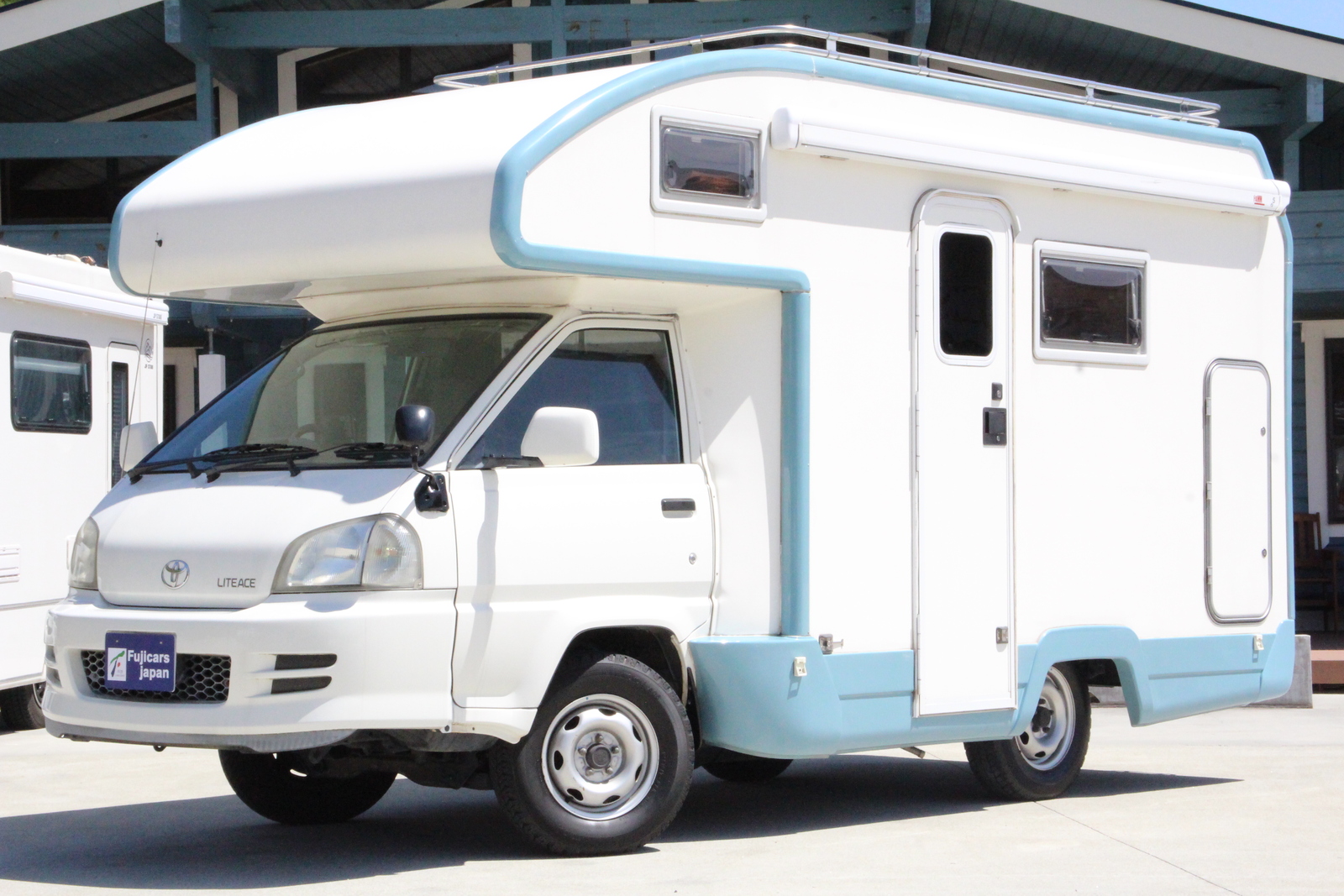 キャンピングカー キャブコン ﾗｲﾄｴｰｽ ﾊﾞﾝﾃｯｸ ｱﾄﾑ405