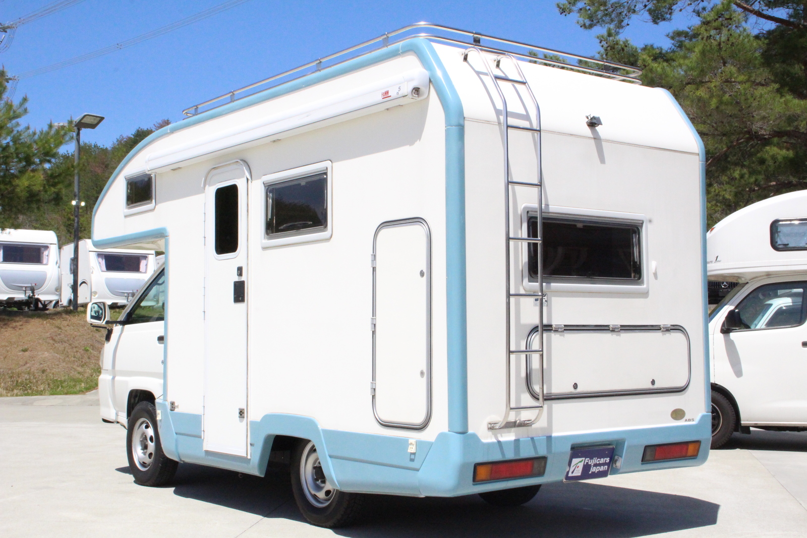 キャンピングカー キャブコン ﾗｲﾄｴｰｽ ﾊﾞﾝﾃｯｸ ｱﾄﾑ405