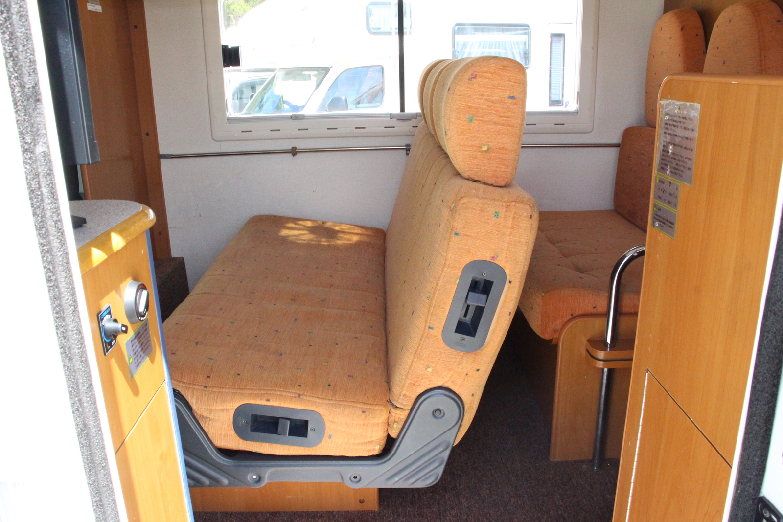 キャンピングカー キャブコン ﾗｲﾄｴｰｽ ﾊﾞﾝﾃｯｸ ｱﾄﾑ405