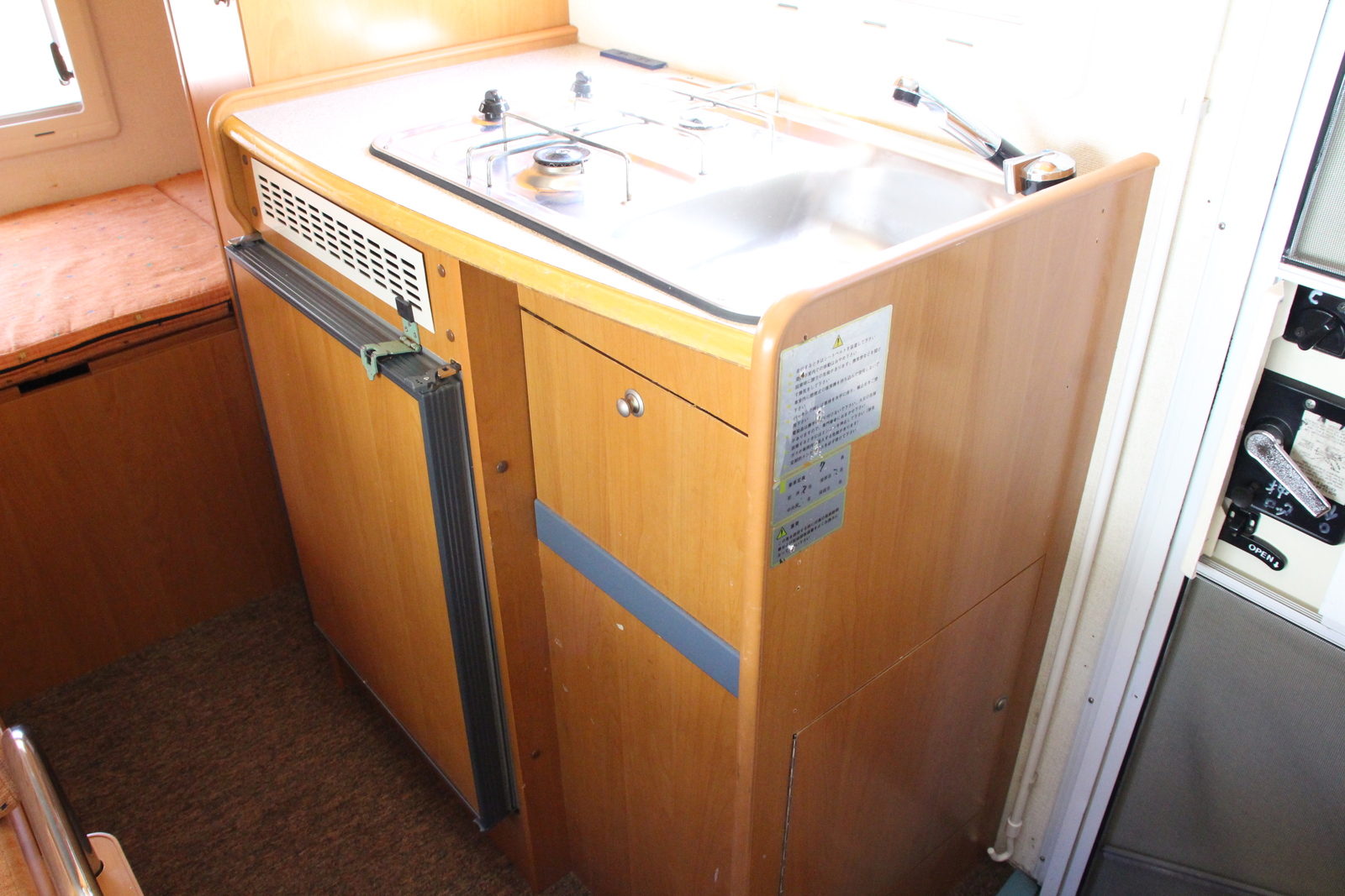 キャンピングカー キャブコン ﾗｲﾄｴｰｽ ﾊﾞﾝﾃｯｸ ｱﾄﾑ405