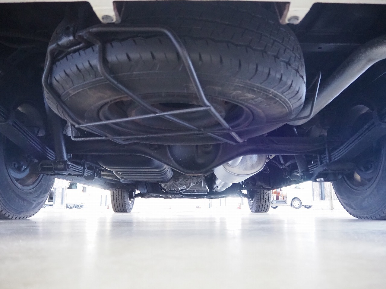 キャンピングカー バンコン ﾊｲｴｰｽ ｵﾘｼﾞﾅﾙ仕様 4WD　FF　ｲﾝﾊﾞｰﾀｰ