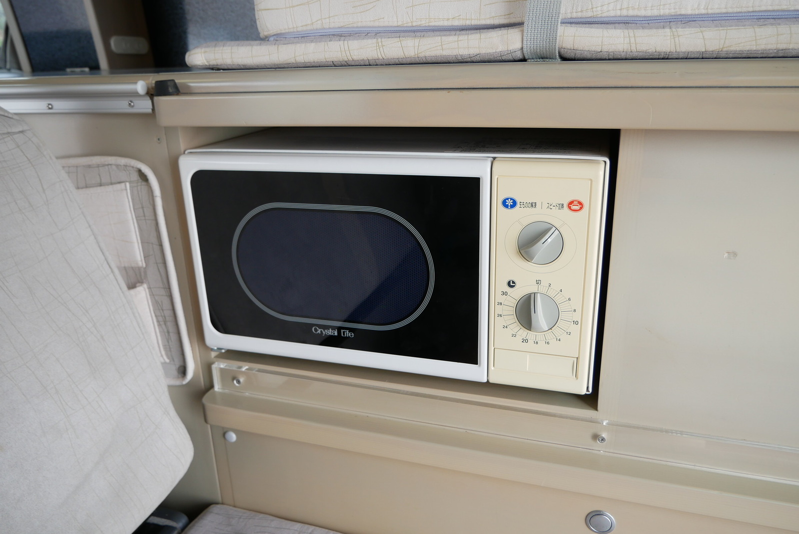 キャンピングカー バンコン ﾊｲｴｰｽ ｱﾑｸﾗﾌﾄ ｺﾝﾊﾟｽﾄﾞﾙｸ FFﾋｰﾀｰ