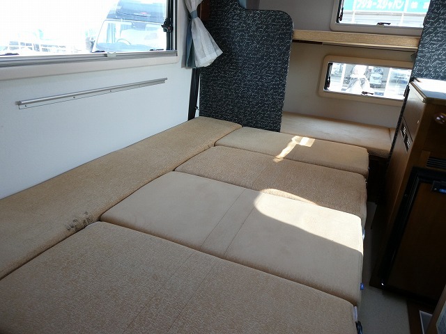 キャンピングカー キャブコン AtoZ　ｱﾐﾃｨ　ﾎﾟﾙﾄ　FF　ﾘｱｸｰﾗｰ　ｿｰﾗｰ