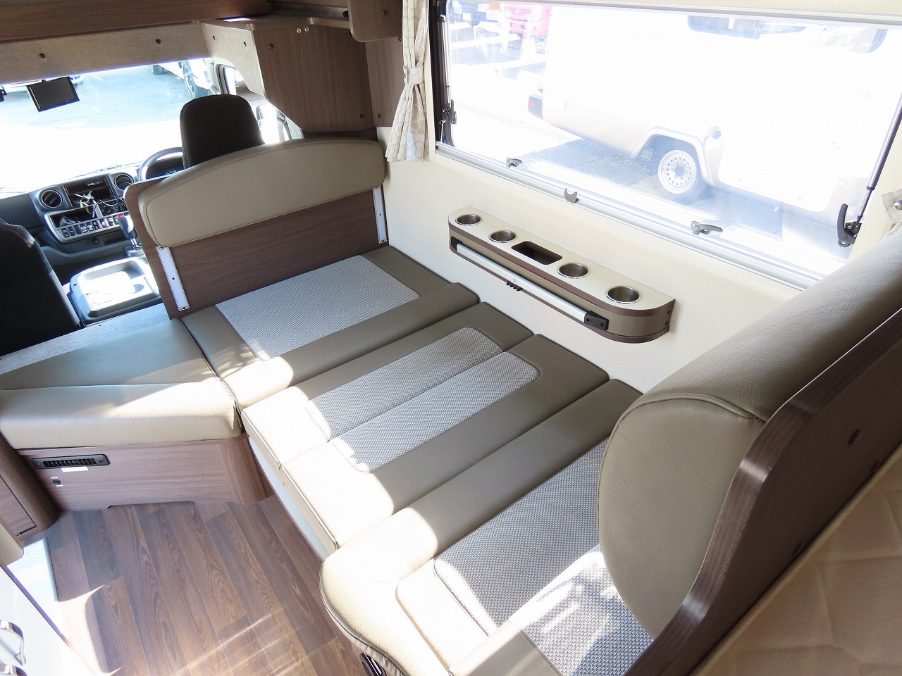 キャンピングカー キャブコン ｶﾑﾛｰﾄﾞ ﾅｯﾂRV ｸﾚｱ5.0X 4WD