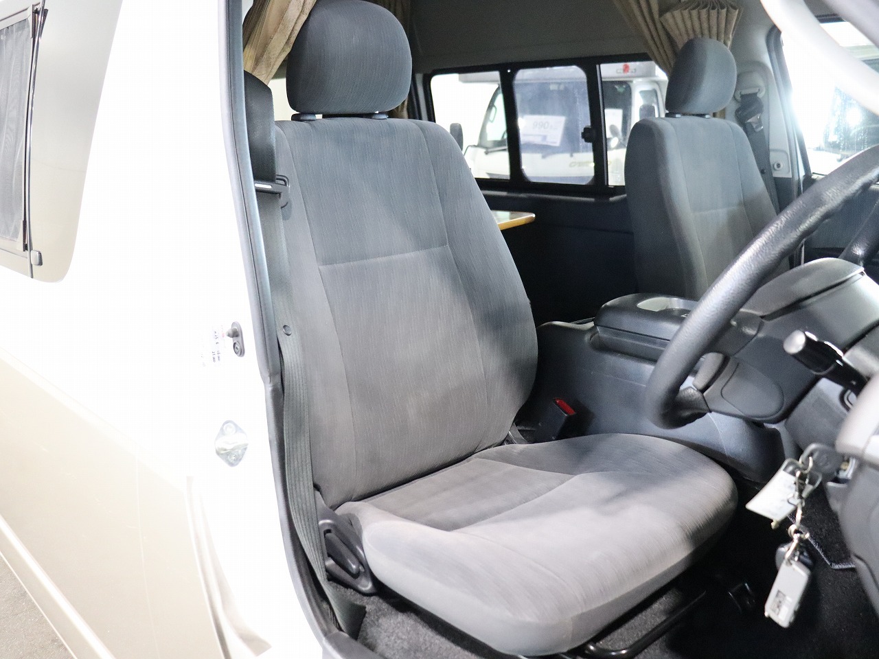 キャンピングカー バンコン ﾊｲｴｰｽ ﾉｰｽﾗｲﾌ 大地LG改 4WD　FF