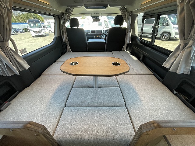 キャンピングカー バンコン ﾊｲｴｰｽ FOCS DS-F FFﾋｰﾀｰ 冷蔵庫 4WD