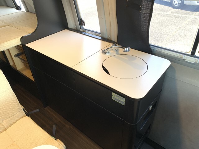キャンピングカー バンコン ﾄｲﾌｧｸﾄﾘｰ ﾊﾞｰﾃﾞﾝｸﾞﾗﾝﾃﾞ FFﾋｰﾀｰ