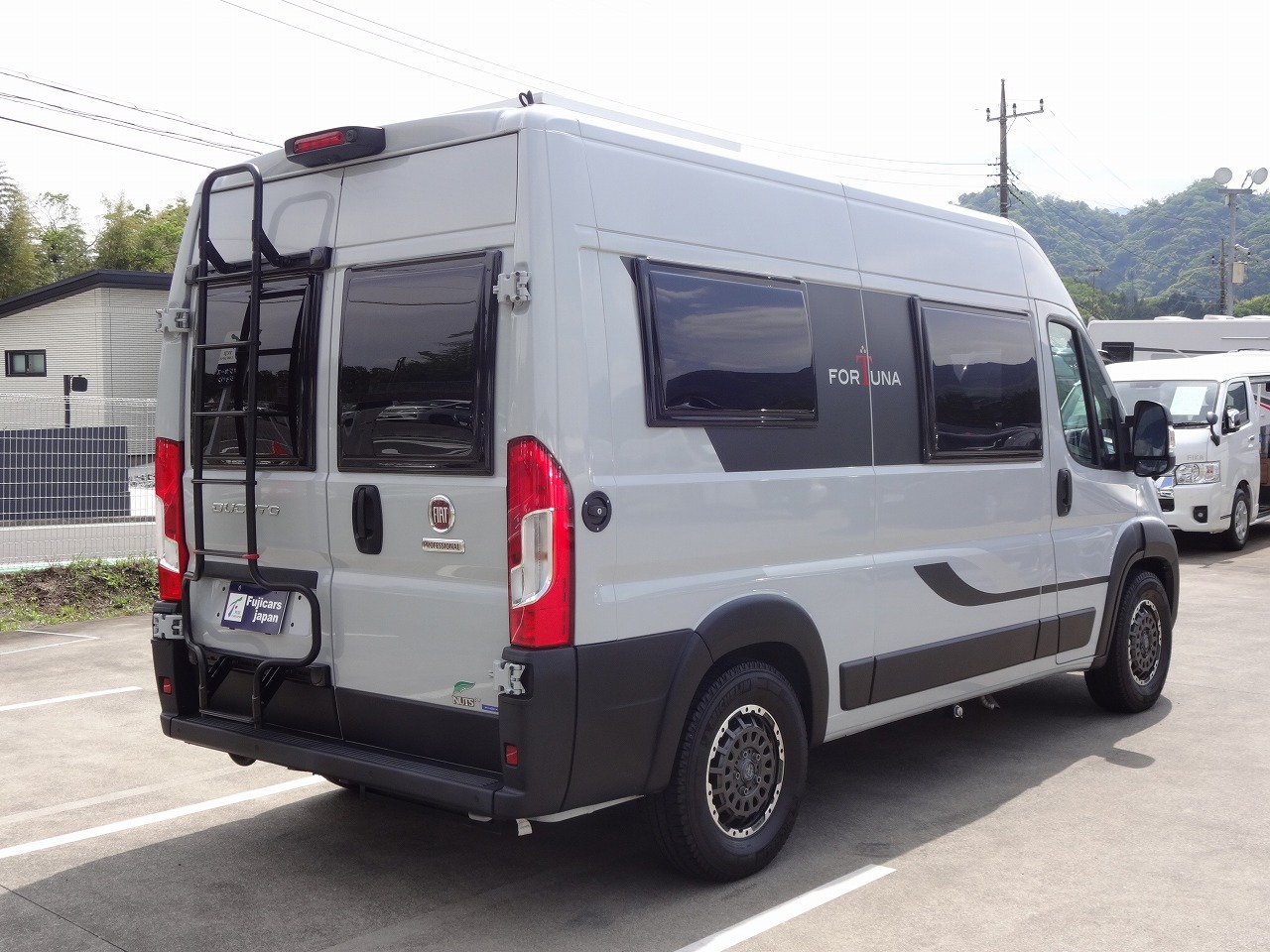 キャンピングカー バンコン ﾃﾞｭｶﾄ ﾅｯﾂRV ﾌｫﾙﾄﾅM 9AT ﾘﾁｳﾑ