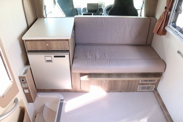 キャンピングカー キャブコン ｶﾑﾛｰﾄﾞ ｷｬﾝﾊﾟｰ厚木 ﾊﾟﾋﾟｰ480 4WD