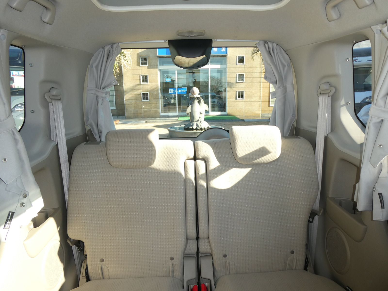 キャンピングカー 軽キャンパー N-BOX　ﾎﾜｲﾄﾊｳｽ　ｷｬﾝﾊﾟｰﾈｵ　4WD　ｿｰﾗｰ