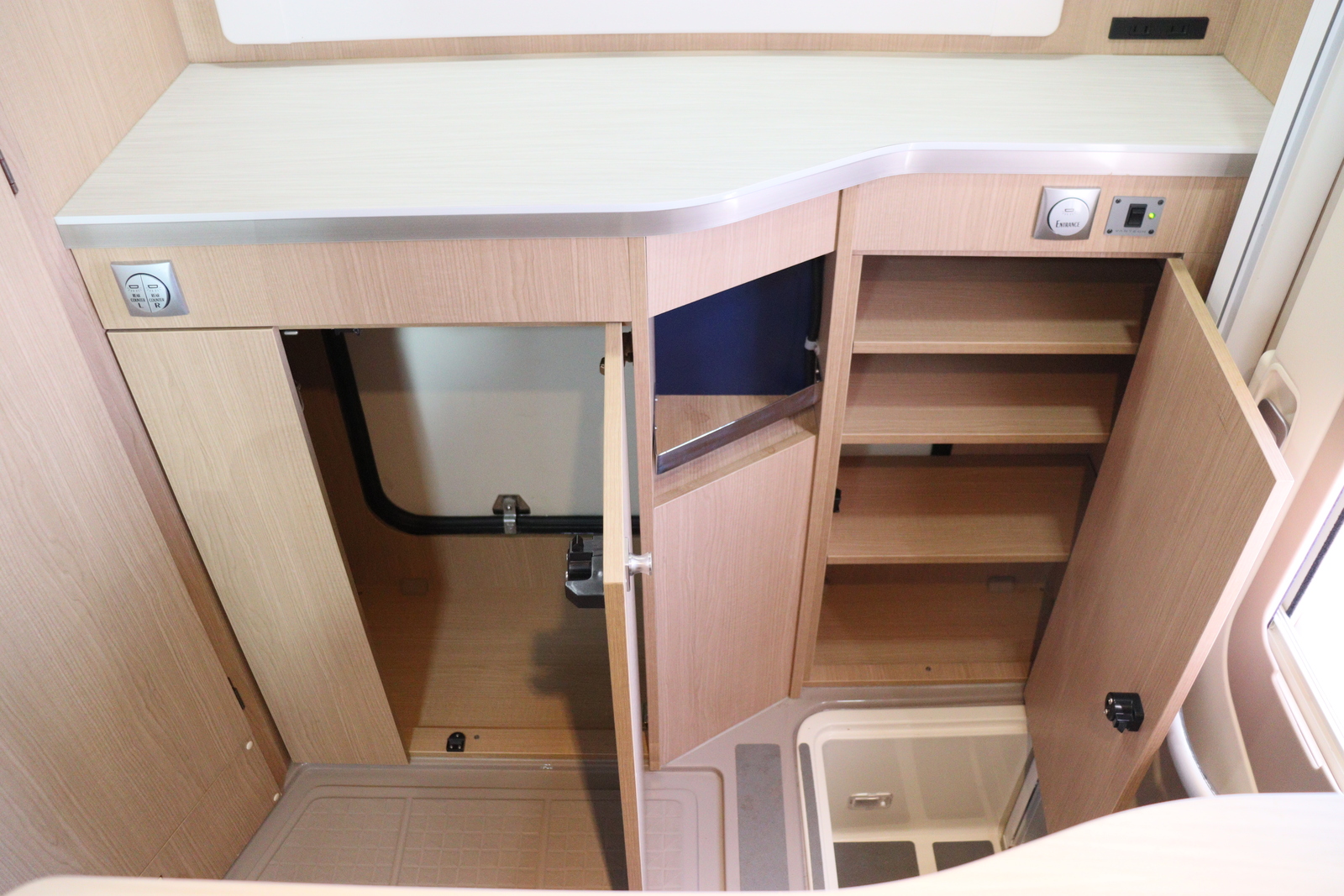 キャンピングカー キャブコン ｶﾑﾛｰﾄﾞ ﾊﾞﾝﾃｯｸ ｺﾙﾄﾞﾘｰﾌﾞｽ