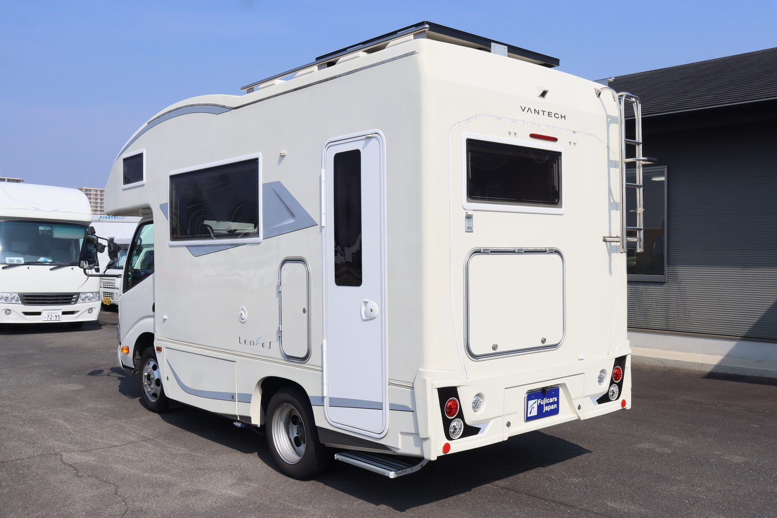 キャンピングカー キャブコン ｶﾑﾛｰﾄﾞ ﾊﾞﾝﾃｯｸ ｺﾙﾄﾞﾘｰﾌﾞｽ