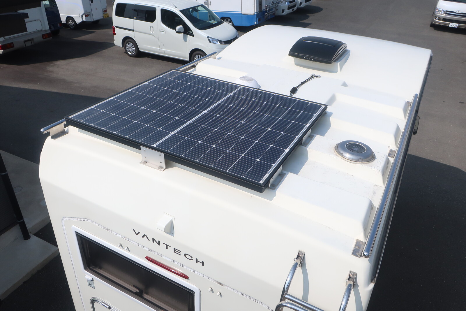 キャンピングカー キャブコン ｶﾑﾛｰﾄﾞ ﾊﾞﾝﾃｯｸ ｺﾙﾄﾞﾘｰﾌﾞｽ