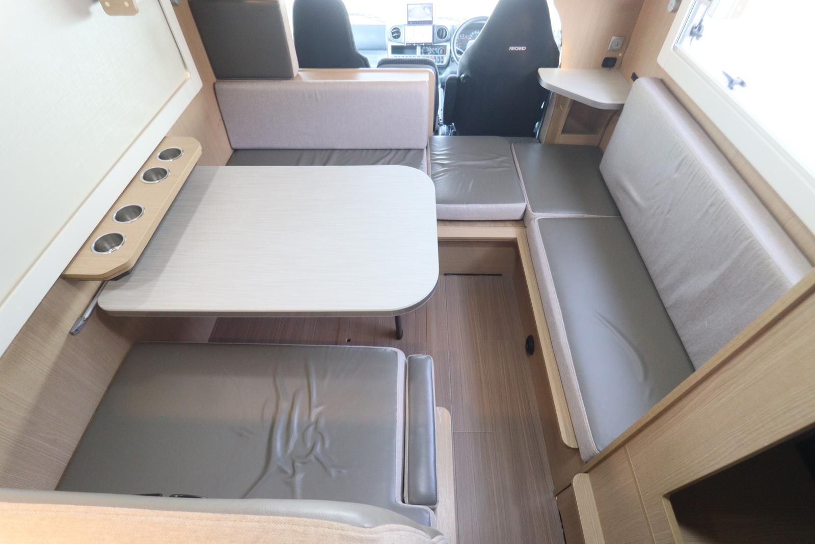 キャンピングカー キャブコン ｶﾑﾛｰﾄﾞ ﾊﾞﾝﾃｯｸ ｺﾙﾄﾞﾘｰﾌﾞｽ