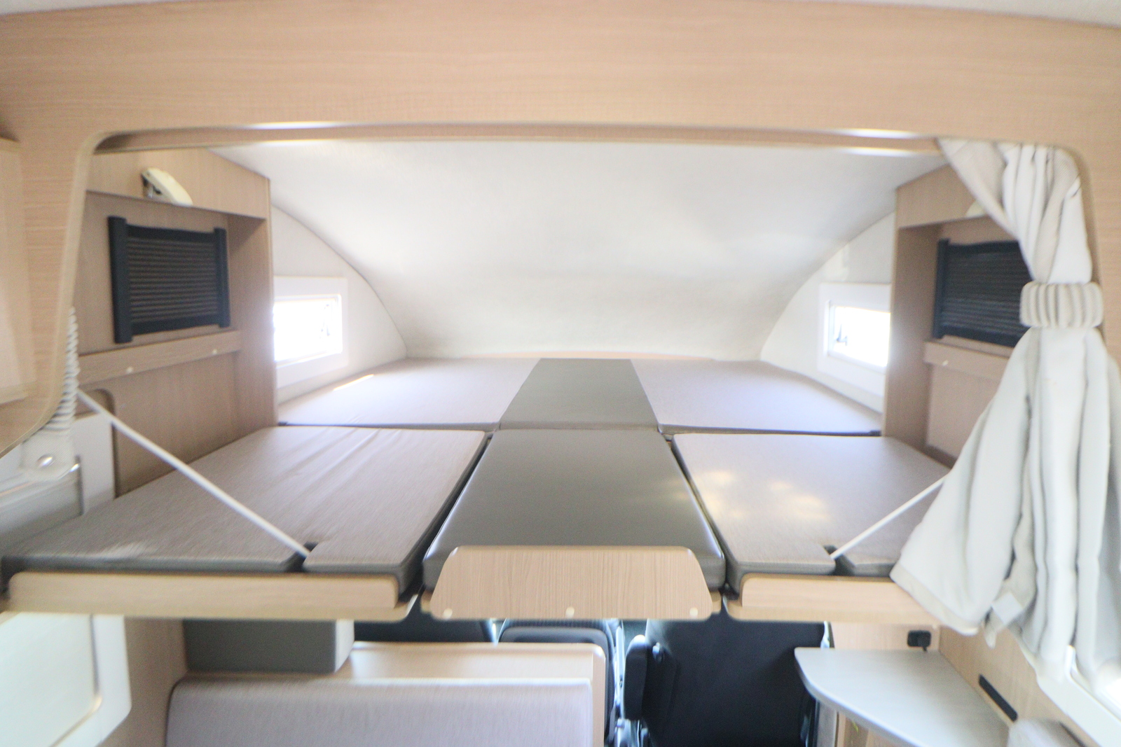 キャンピングカー キャブコン ｶﾑﾛｰﾄﾞ ﾊﾞﾝﾃｯｸ ｺﾙﾄﾞﾘｰﾌﾞｽ