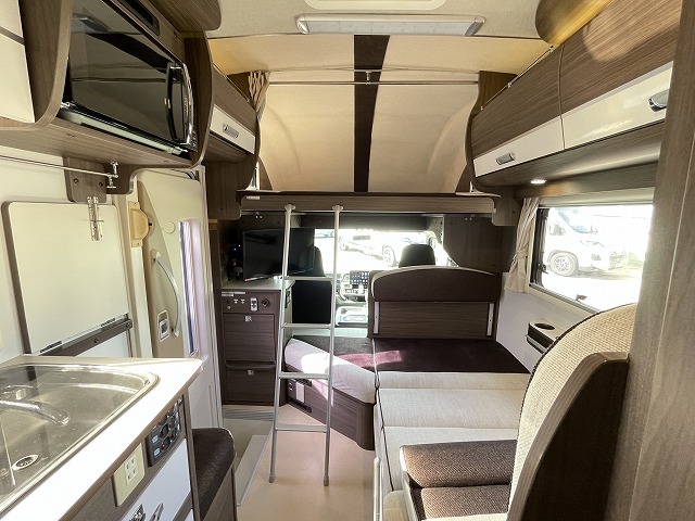 キャンピングカー キャブコン ｶﾑﾛｰﾄﾞﾅｯﾂRVｸﾚｱ5.3Xｴﾎﾞﾘｭｰｼｮﾝ4WD