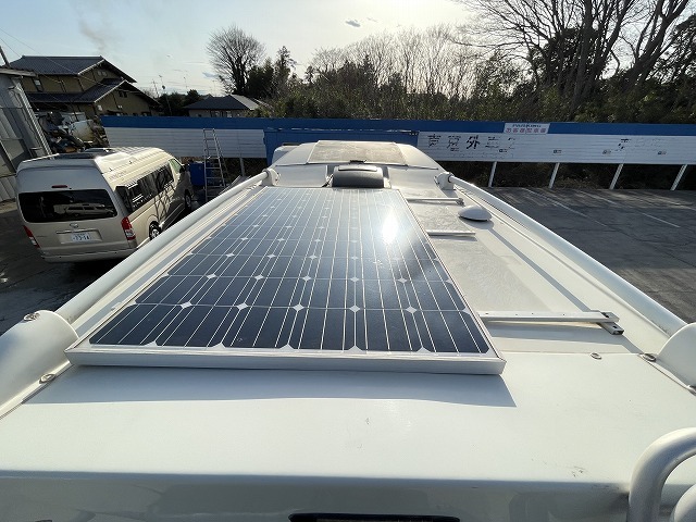 キャンピングカー キャブコン ｶﾑﾛｰﾄﾞﾅｯﾂRVｸﾚｱ5.3Xｴﾎﾞﾘｭｰｼｮﾝ4WD