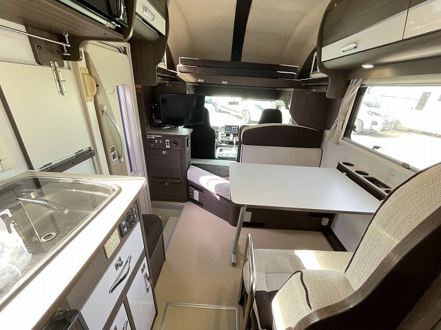 キャンピングカー キャブコン ｶﾑﾛｰﾄﾞﾅｯﾂRVｸﾚｱ5.3Xｴﾎﾞﾘｭｰｼｮﾝ4WD