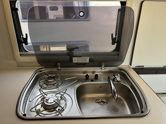 キャンピングカー キャブコン ｶﾑﾛｰﾄﾞﾅｯﾂRVｸﾚｱ5.3Xｴﾎﾞﾘｭｰｼｮﾝ4WD