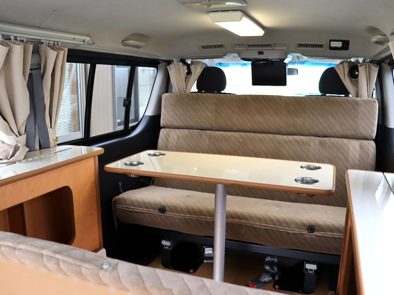 キャンピングカー バンコン ﾊｲｴｰｽ ﾊﾞﾝﾃｯｸ新潟 ﾊﾞﾝﾚﾎﾞVR470