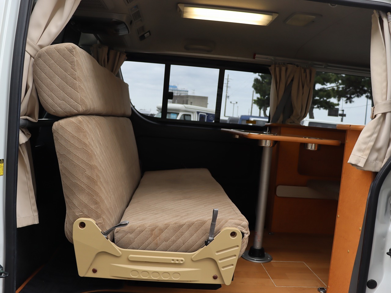 キャンピングカー バンコン ﾊｲｴｰｽ ﾊﾞﾝﾃｯｸ新潟 ﾊﾞﾝﾚﾎﾞVR470