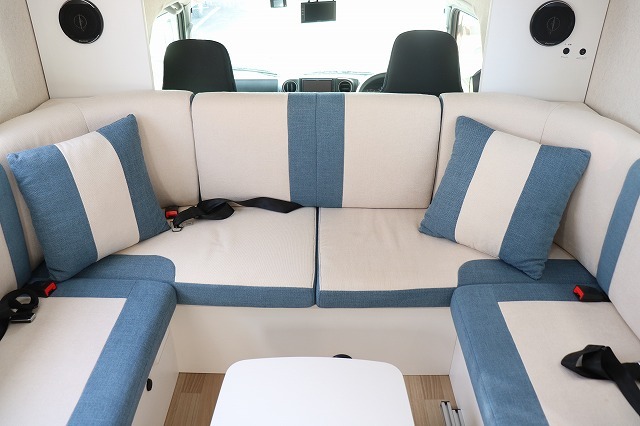 キャンピングカー キャブコン ｶﾑﾛｰﾄﾞ ﾀﾞｲﾚｸﾄｶｰｽﾞ 江の島 4WD