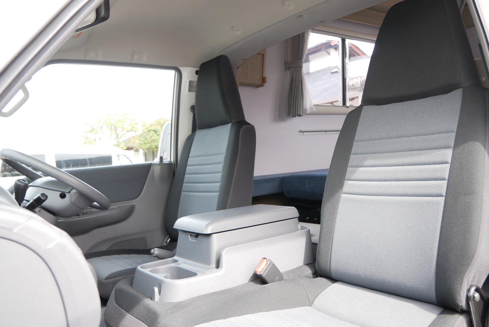 キャンピングカー キャブコン ﾎﾞﾝｺﾞ AtoZ ｱﾚﾝ30 4WD