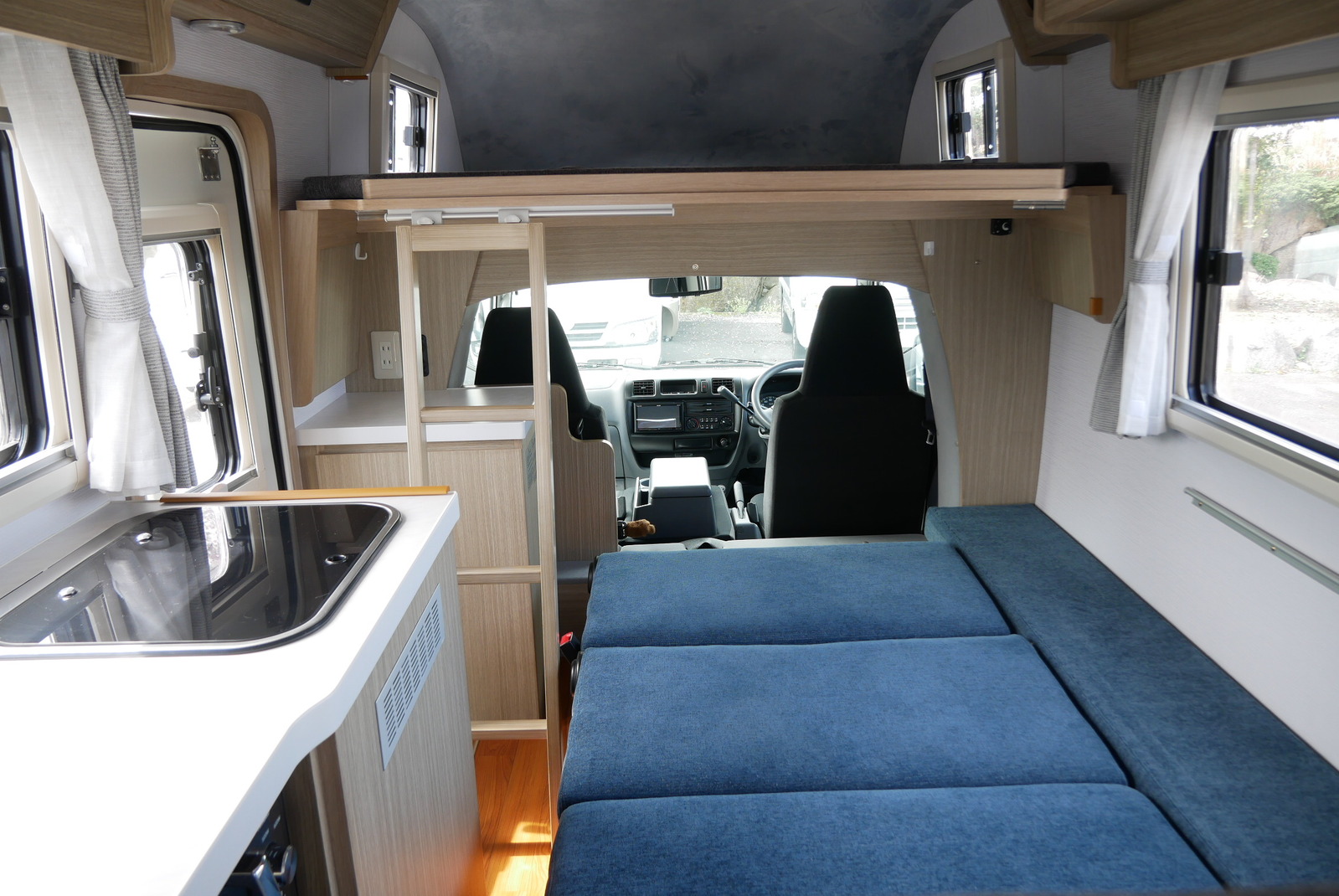 キャンピングカー キャブコン ﾎﾞﾝｺﾞ AtoZ ｱﾚﾝ30 4WD