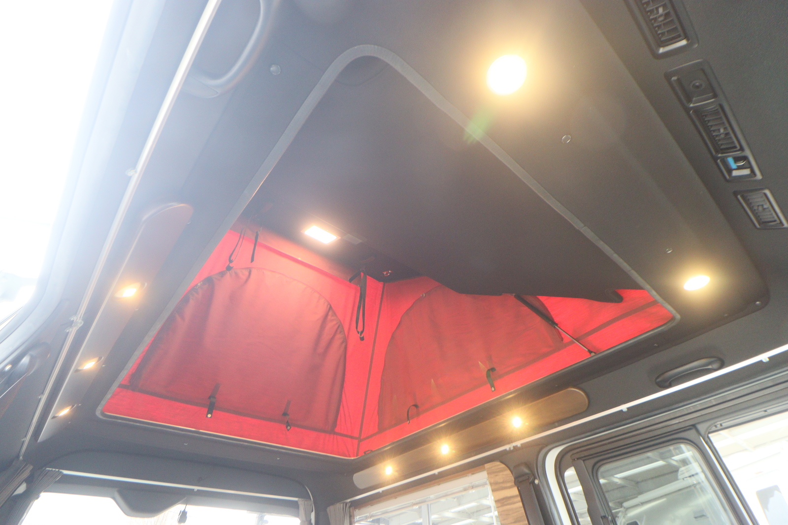 キャンピングカー バンコン ﾊｲｴｰｽ ｹｲﾜｰｸｽ ｸﾗｼｯｸﾊﾞﾝ