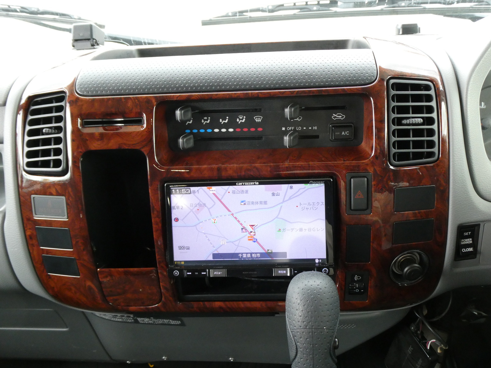 キャンピングカー キャブコン ﾅｯﾂRV　ｸﾚｿﾝﾎﾞﾔｰｼﾞｭ　家ｴｱｺﾝ　FF　ｿｰﾗｰ