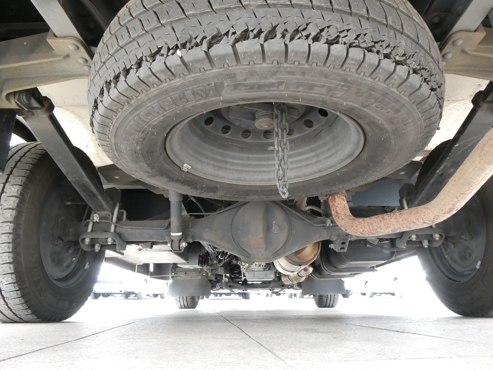 キャンピングカー キャブコン ﾅｯﾂRV　ｸﾚｿﾝﾎﾞﾔｰｼﾞｭ　家ｴｱｺﾝ　FF　ｿｰﾗｰ