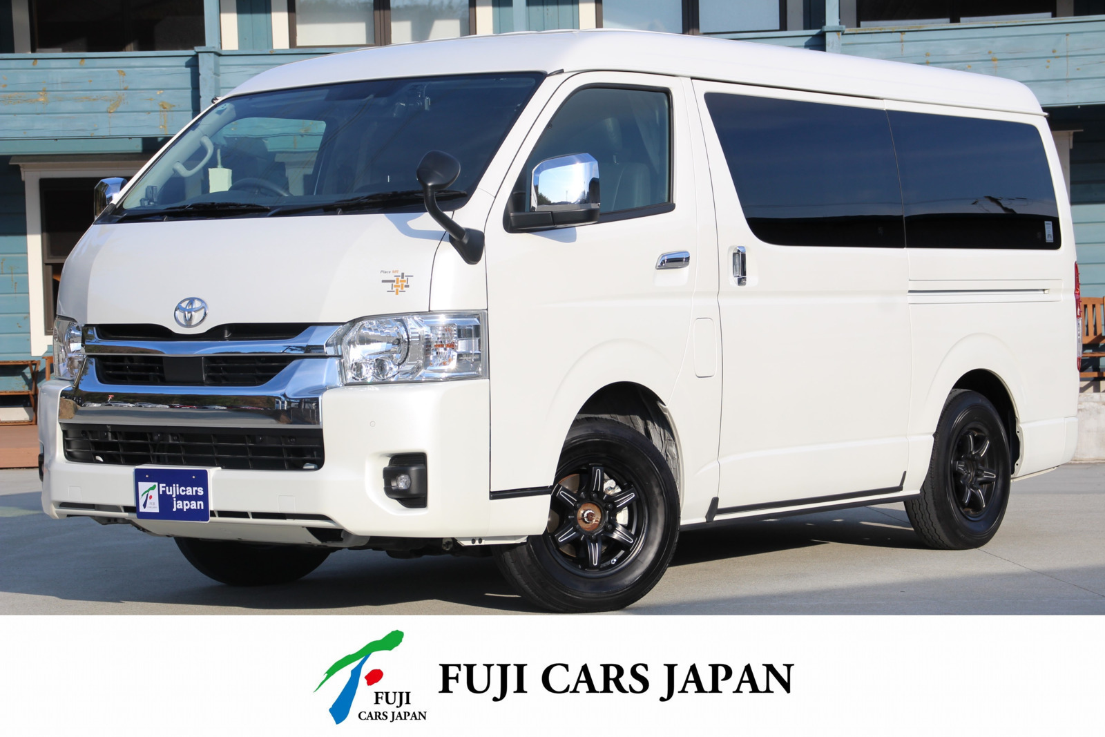 キャンピングカー バンコン ハイエース レクビィ プラスMR 4WD