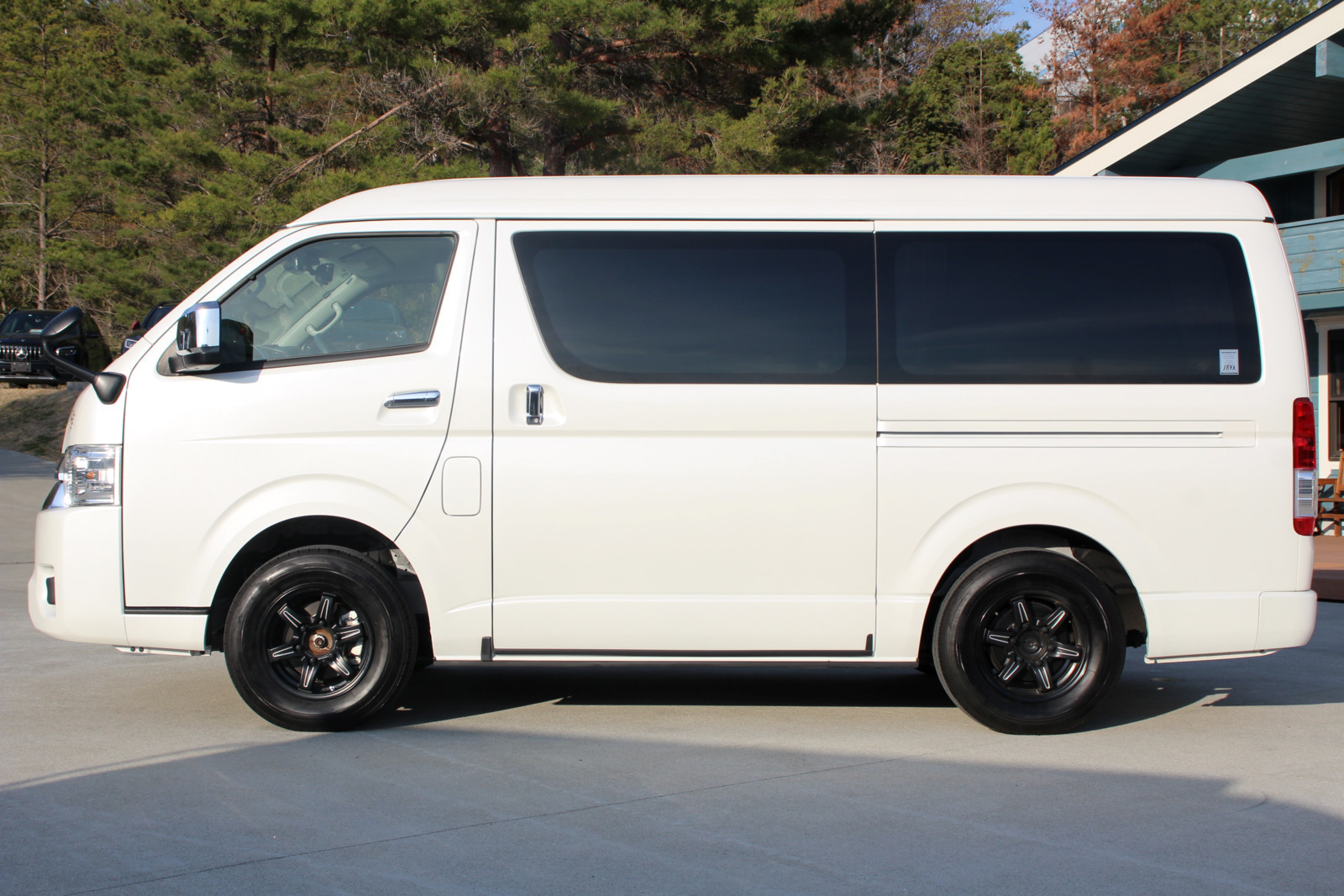 キャンピングカー バンコン ﾊｲｴｰｽ ﾚｸﾋﾞｨ ﾌﾟﾗｽMR 4WD