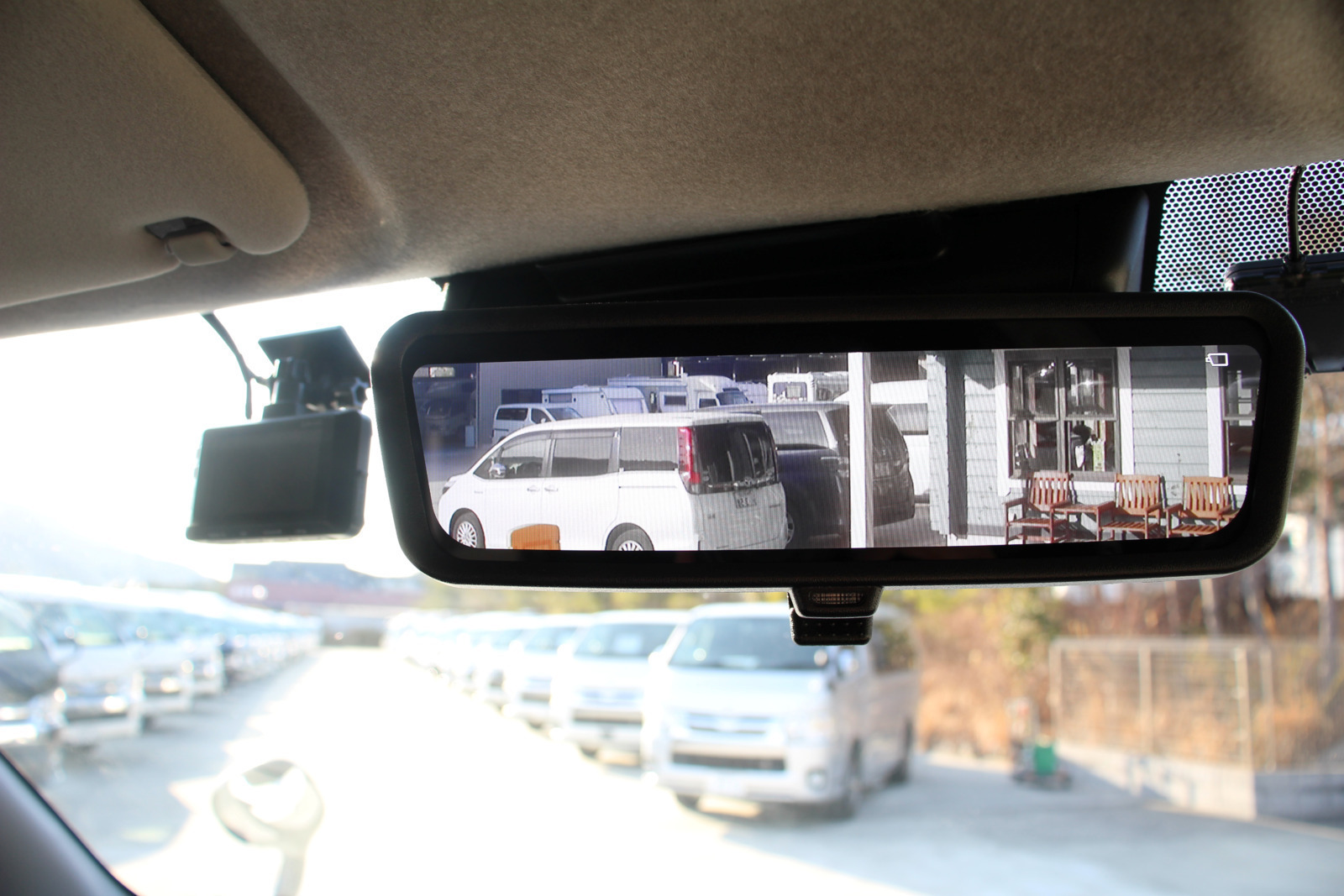 キャンピングカー バンコン ﾊｲｴｰｽ ﾚｸﾋﾞｨ ﾌﾟﾗｽMR 4WD