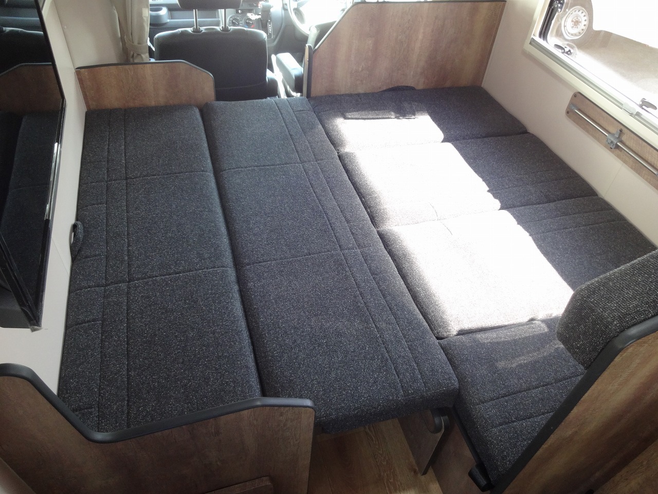 キャンピングカー キャブコン ﾀｳﾝｴｰｽ ｾｷｿｰ ﾄﾑ23 家庭用ｴｱｺﾝ 1ｵｰﾅｰ