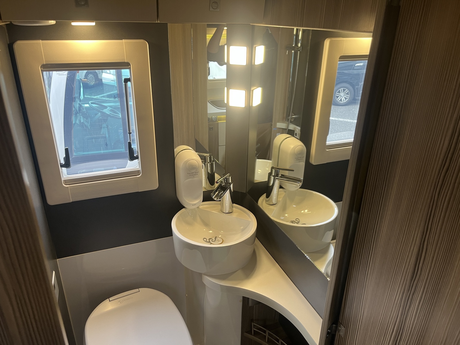 キャンピングカー キャブコン ﾊﾞﾝﾃｯｸ ｼﾞﾙ520ｸﾙｰｽﾞ 家AC ｸﾚｻﾅ 4駆