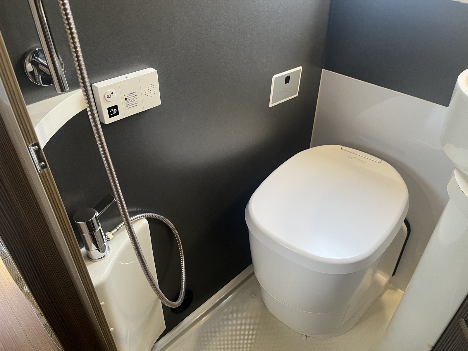 キャンピングカー キャブコン ﾊﾞﾝﾃｯｸ ｼﾞﾙ520ｸﾙｰｽﾞ 家AC ｸﾚｻﾅ 4駆