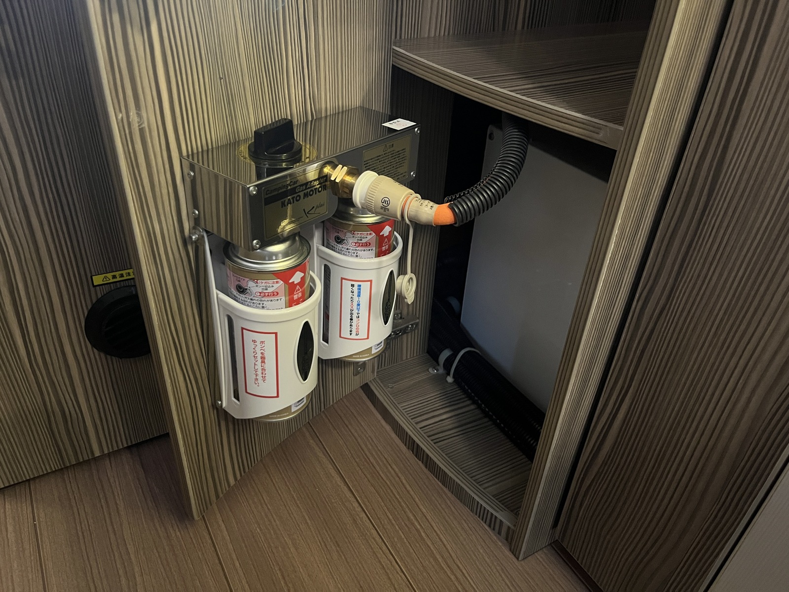 キャンピングカー キャブコン ﾊﾞﾝﾃｯｸ ｼﾞﾙ520ｸﾙｰｽﾞ 家AC ｸﾚｻﾅ 4駆