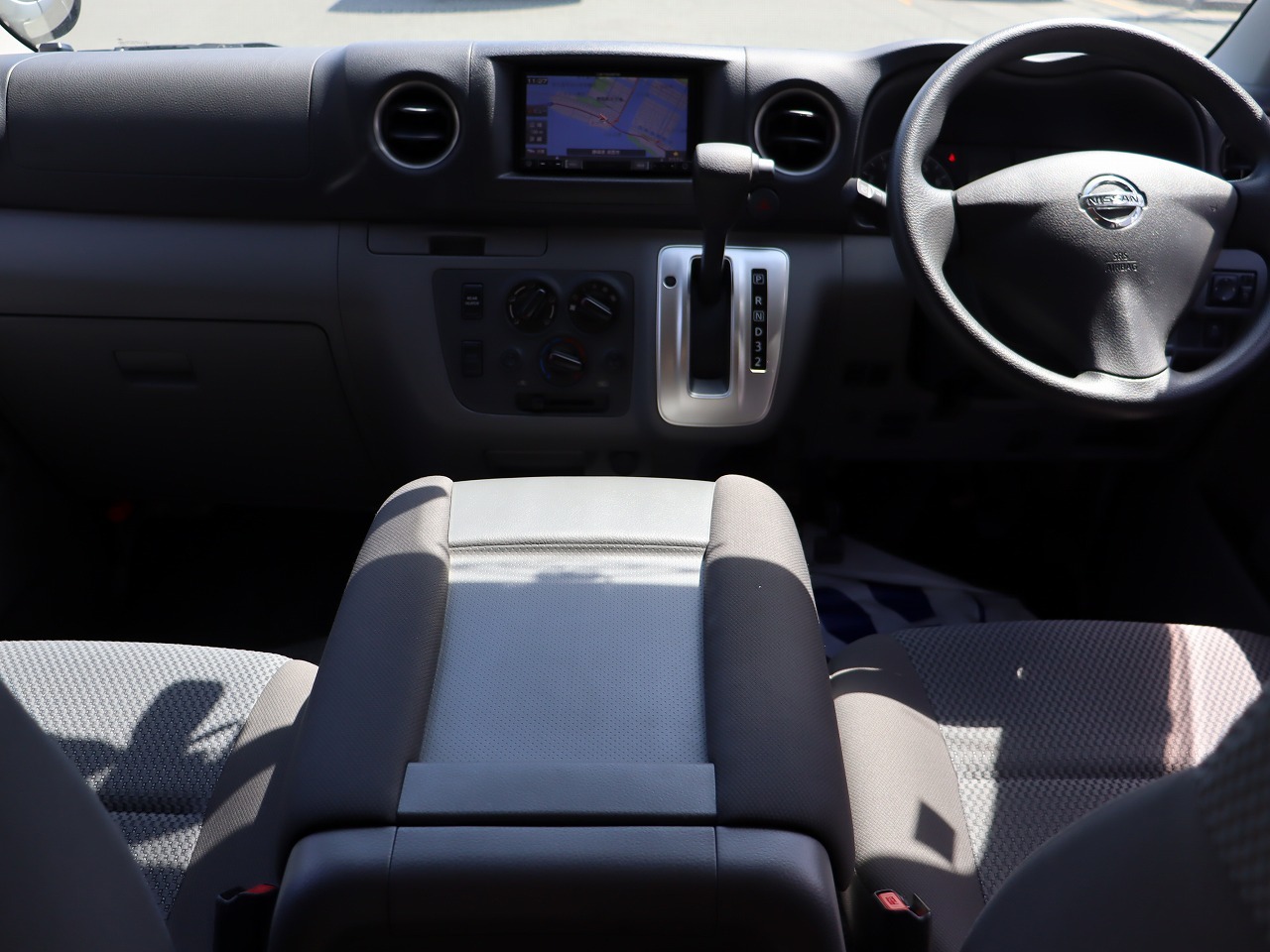 キャンピングカー バンコン NV350ｷｬﾗﾊﾞﾝ ﾘﾗｯｸｽﾜｺﾞﾝ FFﾋｰﾀｰ