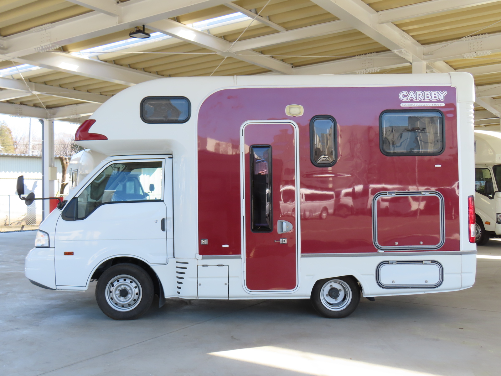 キャンピングカー キャブコン ﾊﾞﾈｯﾄ 東和 ｶｰﾋﾞｨRWB 家庭用ｴｱｺﾝ